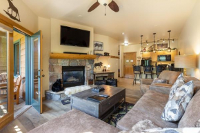 8115 Arapahoe Lodge condo